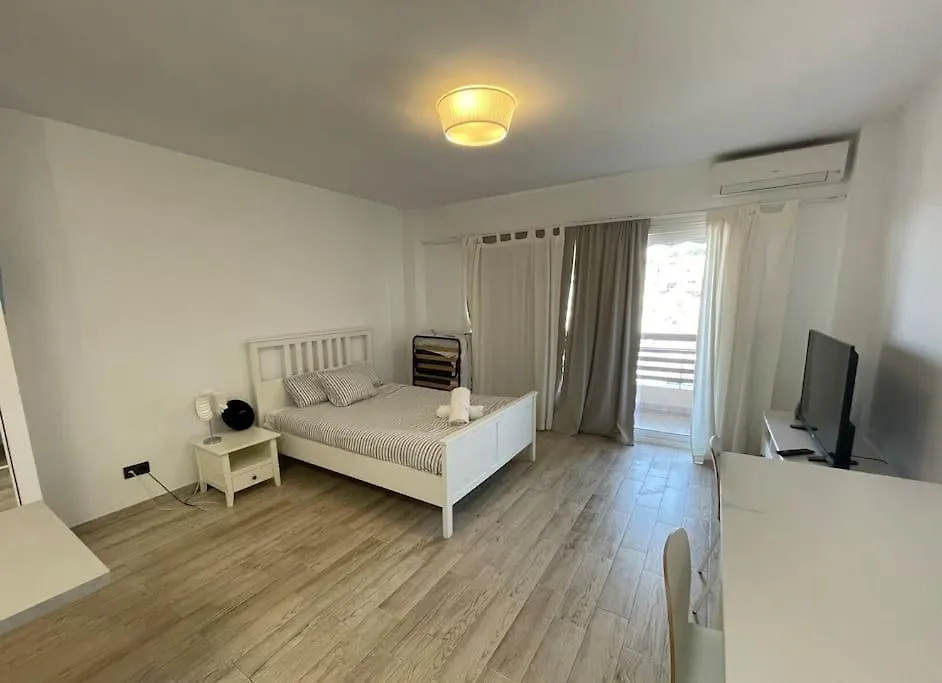 Estudio Loft En Malaga Can6 0*,
